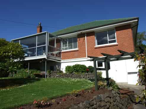 416 Pine Hill Road, Pine Hill