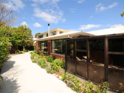 4 Oakfield Street, Burnside