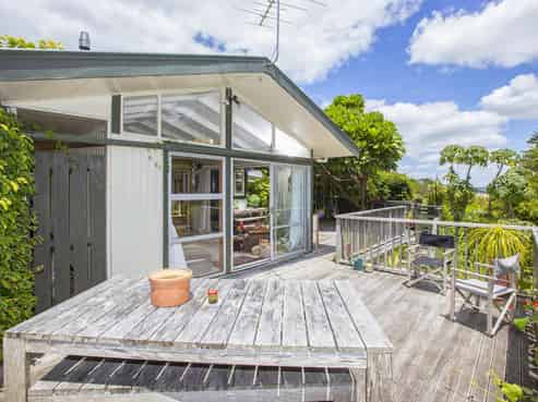 9 Laika Avenue, Ti Point