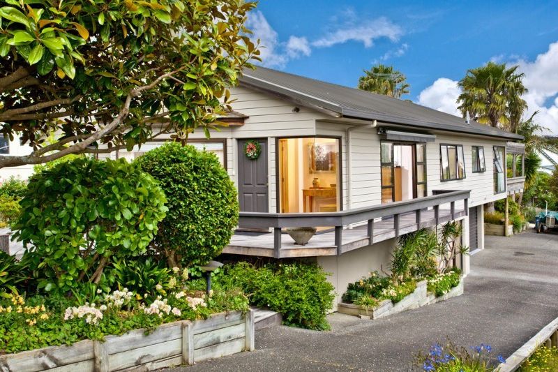Property value 27 Cliff Road, Torbay realestate.co.nz