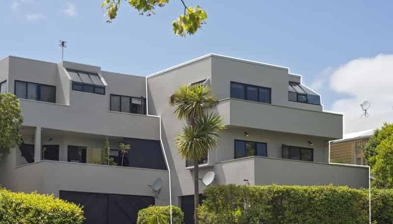 Sentinel Road Property value - 2/49 Sentinel Road, Herne Bay - realestate.co.nz