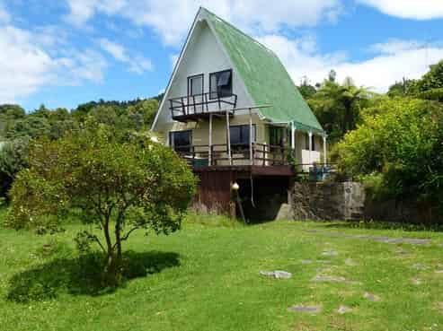 313 Opoutere Road, Opoutere