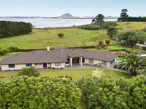 298 Matapihi Road, Matapihi