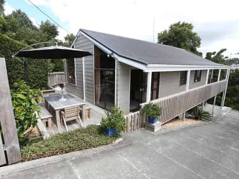 75 Hilltop Avenue, Morningside