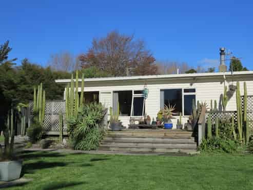 11 Hiawatha Lane, Takaka