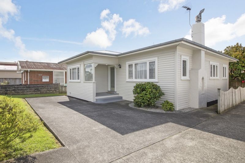 Property value 171 Point Chevalier Road, Point Chevalier realestate