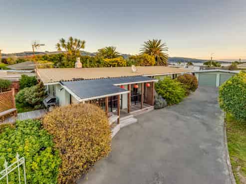 28 Malta Crescent, South New Brighton