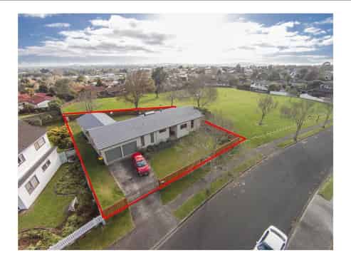 4 Derrimore Heights, Clover Park