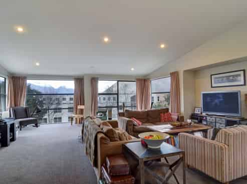 18A Sainsbury Road, Fernhill/Sunshine Bay