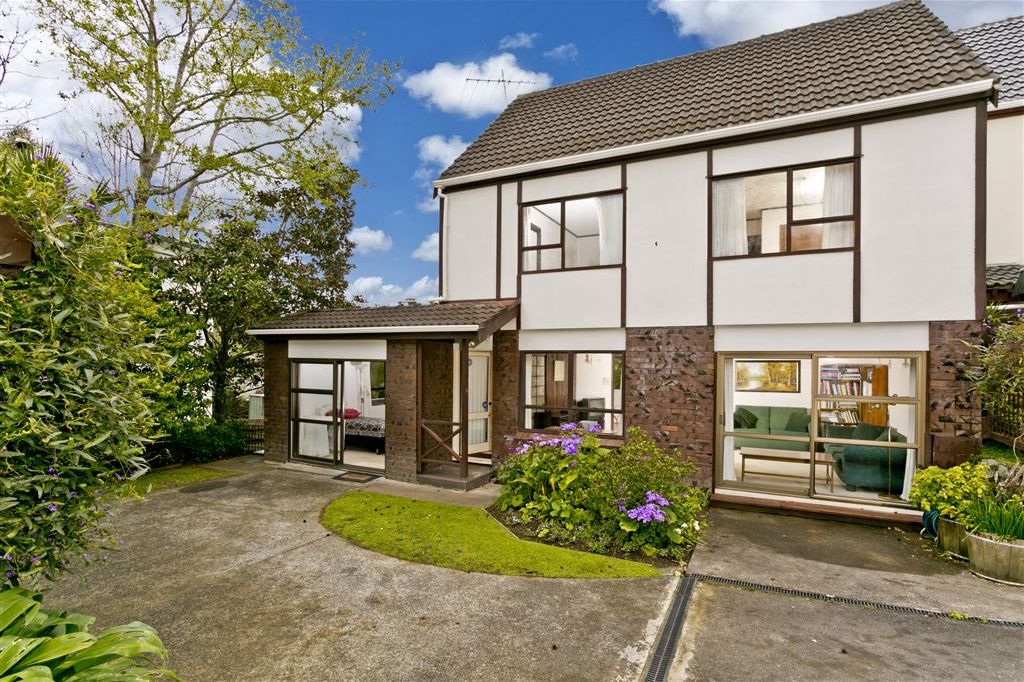 Property value 5B Kegworth Place, Browns Bay realestate.co.nz