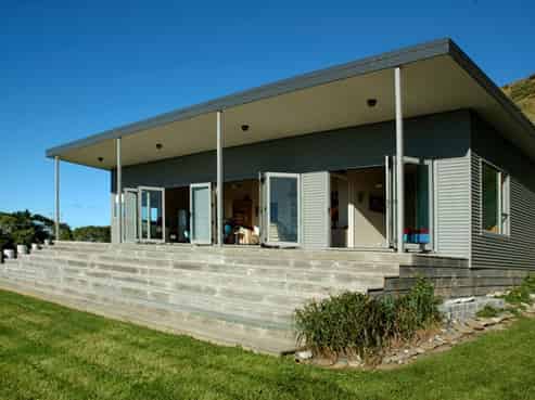 141 Te Awaiti Road, Tora