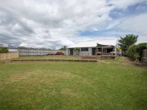 11 Addison Street, Leamington