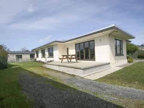 85 Lime Street, Newfield