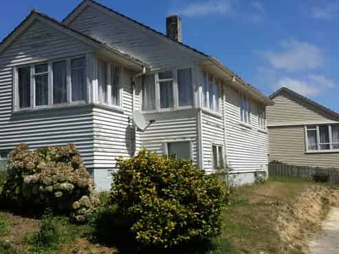 56 Champion Street, Porirua East