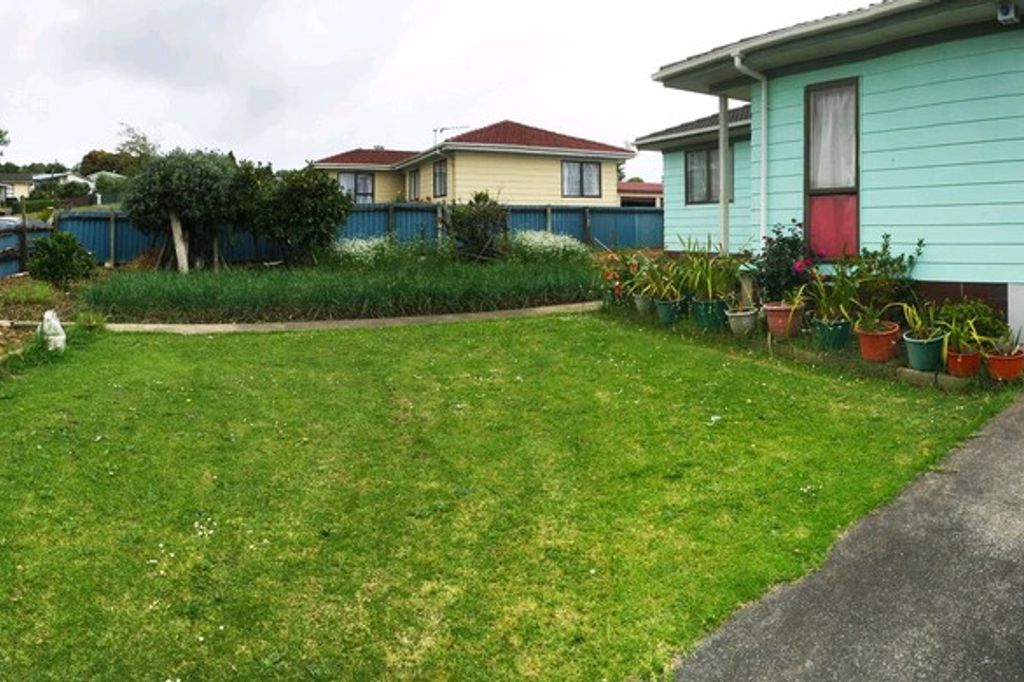 Property value 37 Dissmeyer Drive, Clover Park realestate.co.nz
