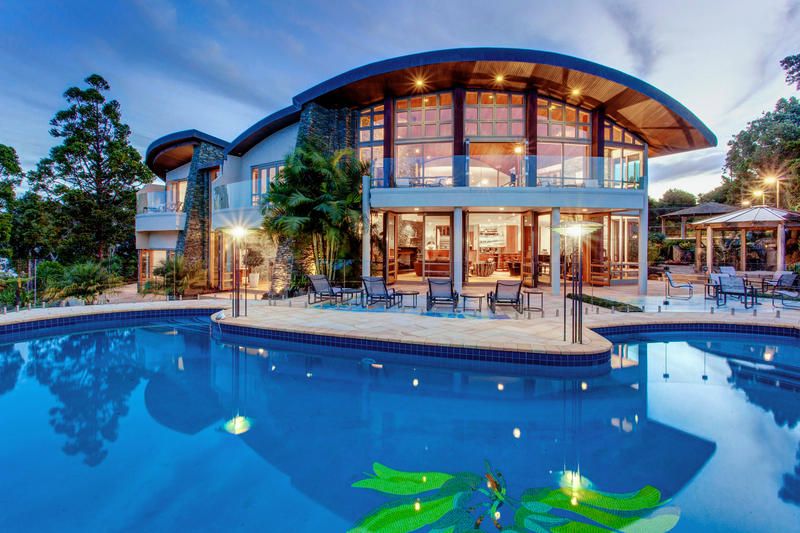 Property value 102 Kauri Point Road, Laingholm realestate.co.nz