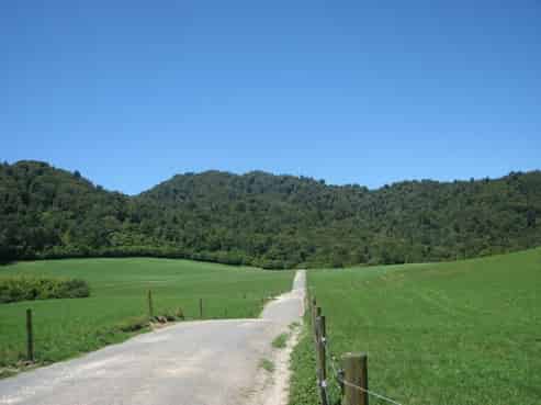 577 Kakahu Road, Tapapa