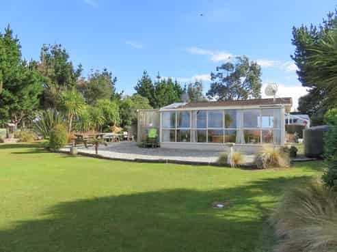 51 Awarua Bay Road, Awarua