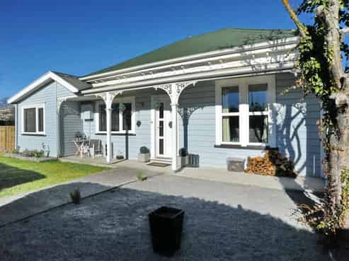 71 Main Street, Oxford