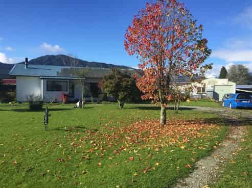 13 Bowen Street, Kokatahi