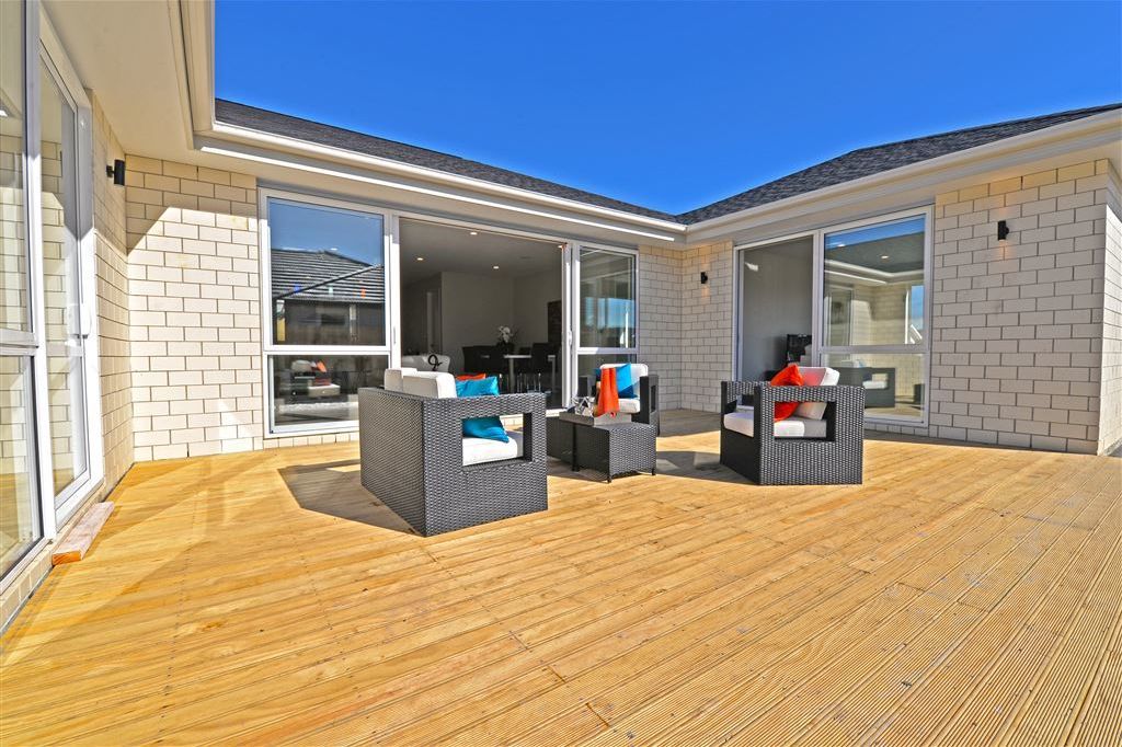 Property value 5 Eric Farley Drive, Kumeu realestate.co.nz