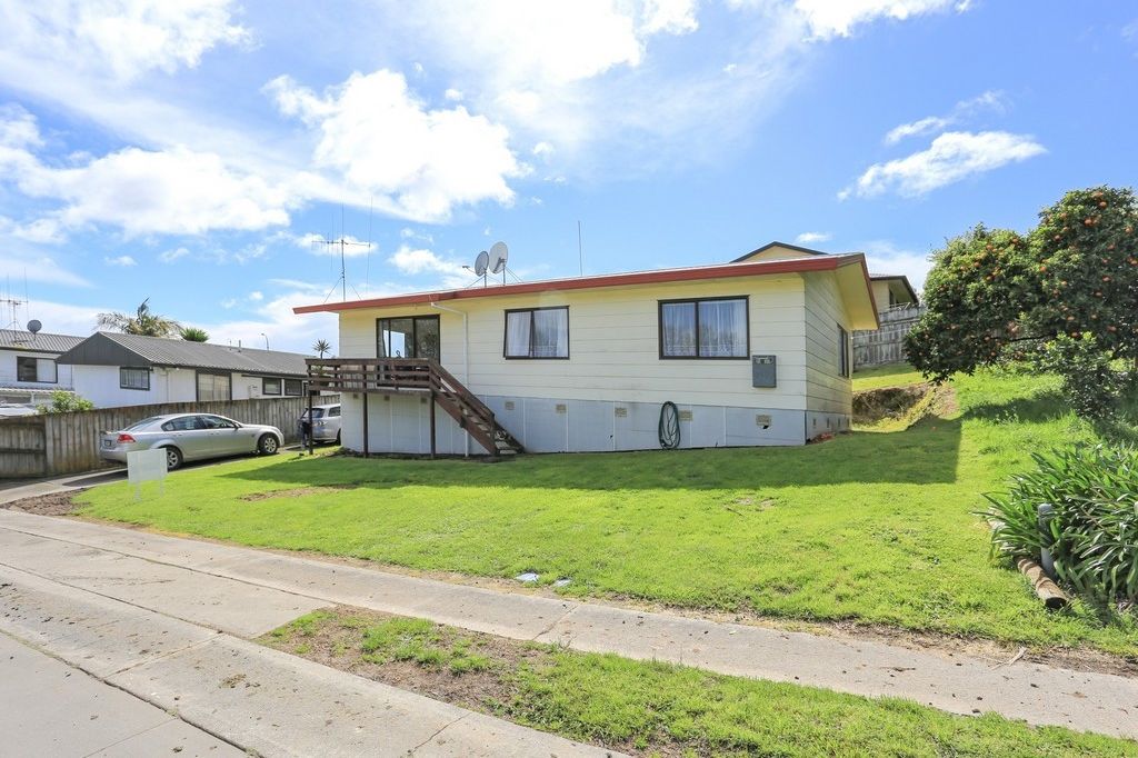 Sold 8 Muir Place, Te Puke realestate.co.nz