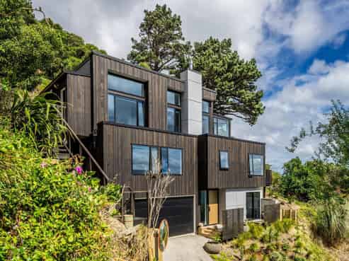 411 Marine Drive, Mahina Bay