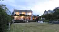 Open gallery