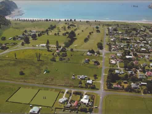 11 Parkinson Street, Tolaga Bay