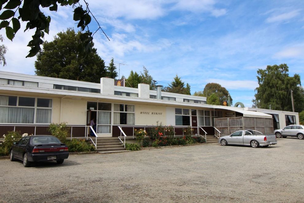 For sale Heriot Hotel for sale in Heriot, West Otago