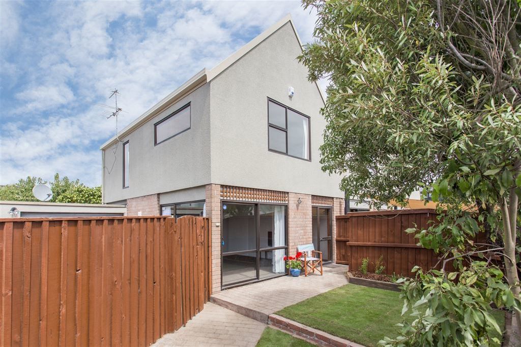 Property value 3/2 Canon Street, Saint Albans realestate.co.nz