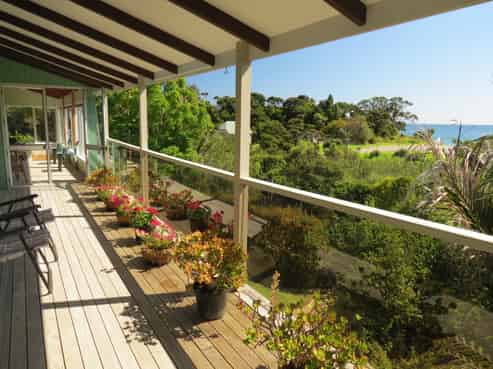 54 Little Bay Drive, Waikawau