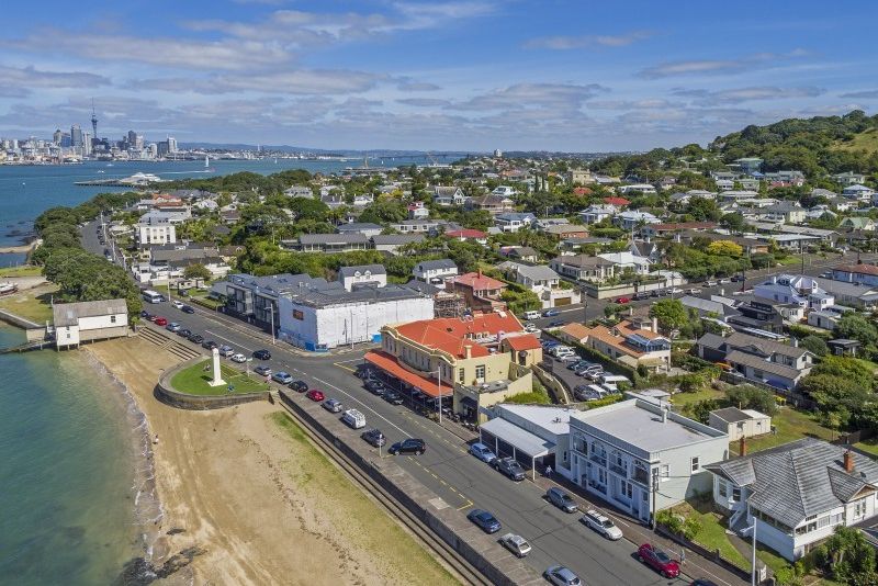 For lease 33 King Edward Parade, Devonport realestate.co.nz