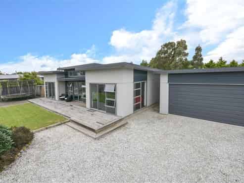 42A Bernera Street, Karitane