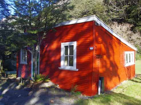 100 West Coast Road, Arthur's Pass