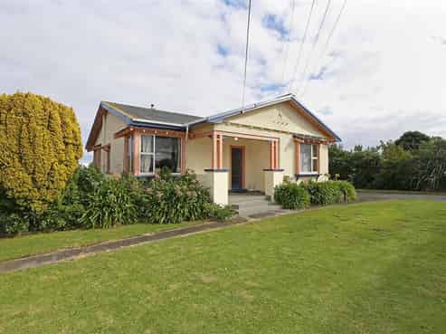 20 Gisborne Terrace, Opunake