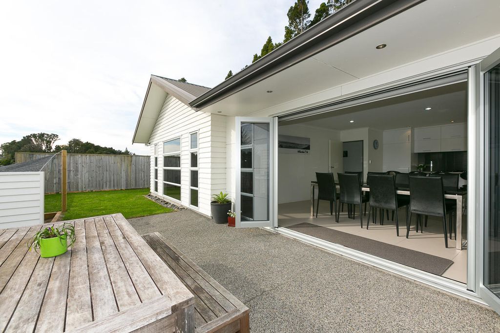 Property value 84 Karamea Street, Whalers Gate realestate.co.nz