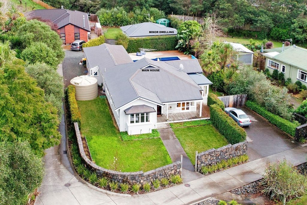 Property value 92C Upper Harbour Drive, Greenhithe realestate.co.nz