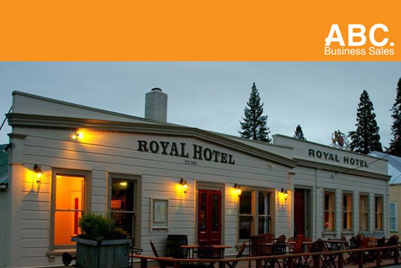 For sale Royal Hotel Naseby realestate.co.nz