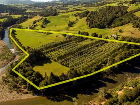 300 Rangihau Road, Coroglen