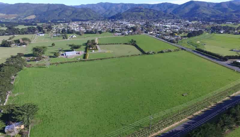  Murphys Line, Featherston