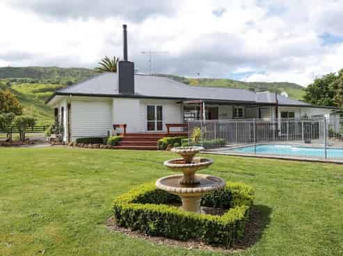 159 Te Manuiri Road, Omakere