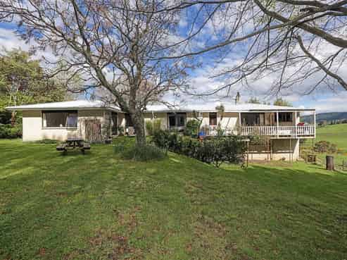 99 Matahorua Road, Tutira