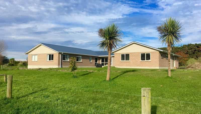 1 Ruane, Glenavy