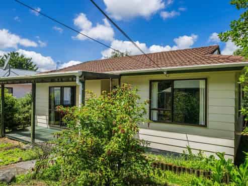 40A Mcdougall Grove, Haywards