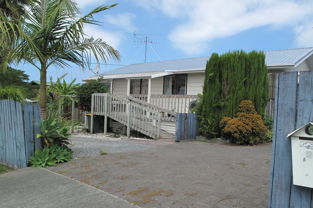 Property value 2 Dalton Road, Snells Beach realestate.co.nz