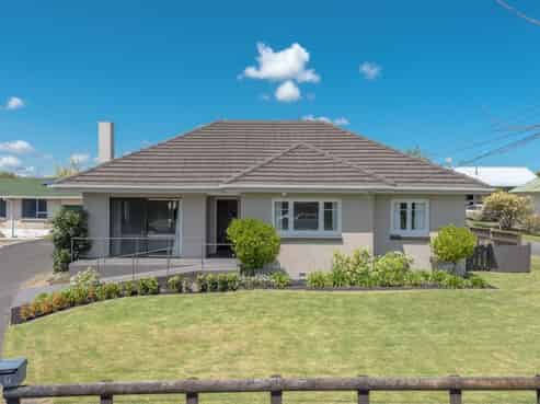 7 Storey Avenue, Forest Lake