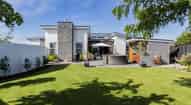 Open gallery