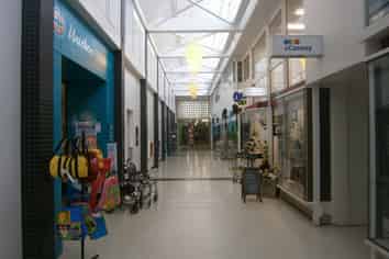 Large CBD retail leasing