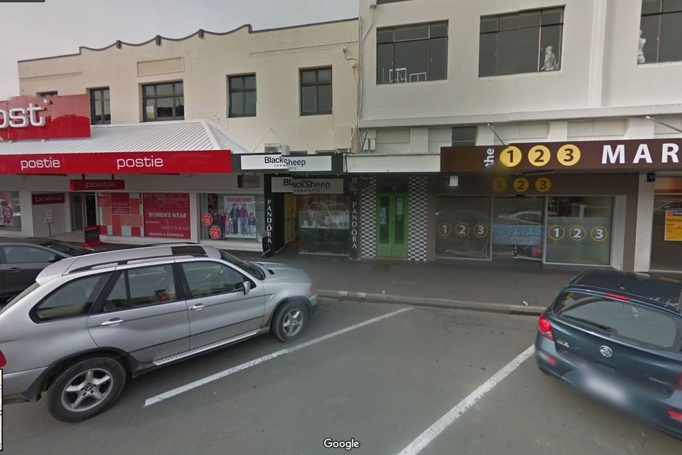 For lease 131 Queen Street, Masterton realestate.co.nz For lease 131 Queen Street, Masterton realestate.co.nz
